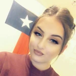 Meet your Posher, Cara